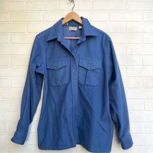 L.L. Bean Blue Button up Cloth Long Sleeve Shirt